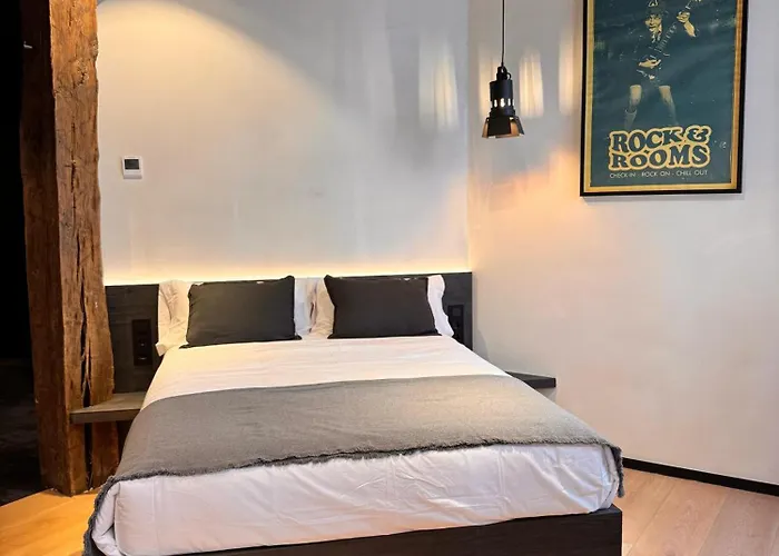 Rock&rooms Guest house 3*